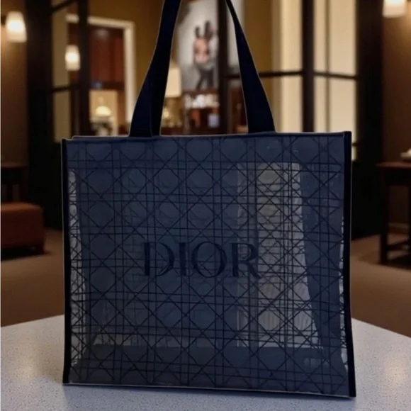 Dior limited edition Black mesh Tote Bag new - Picture 5 of 9